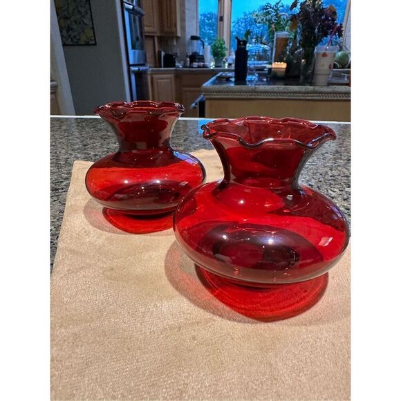 Vintage Anchor Hocking royal ruby crimped bud vases. Pair - Picture 1 of 7